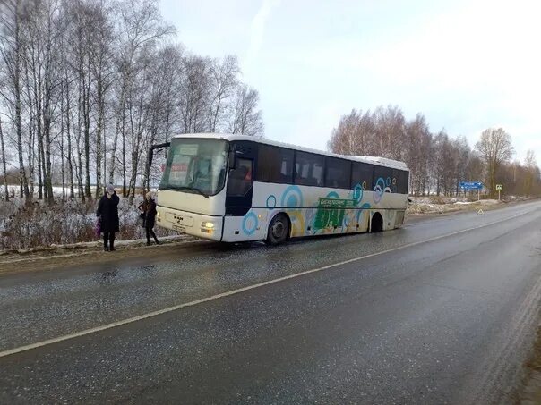 Новости кольчугино подслушано в контакте. Кольчугино автостанция. Кольчугинский автобус. Автобусы Кольчугино.