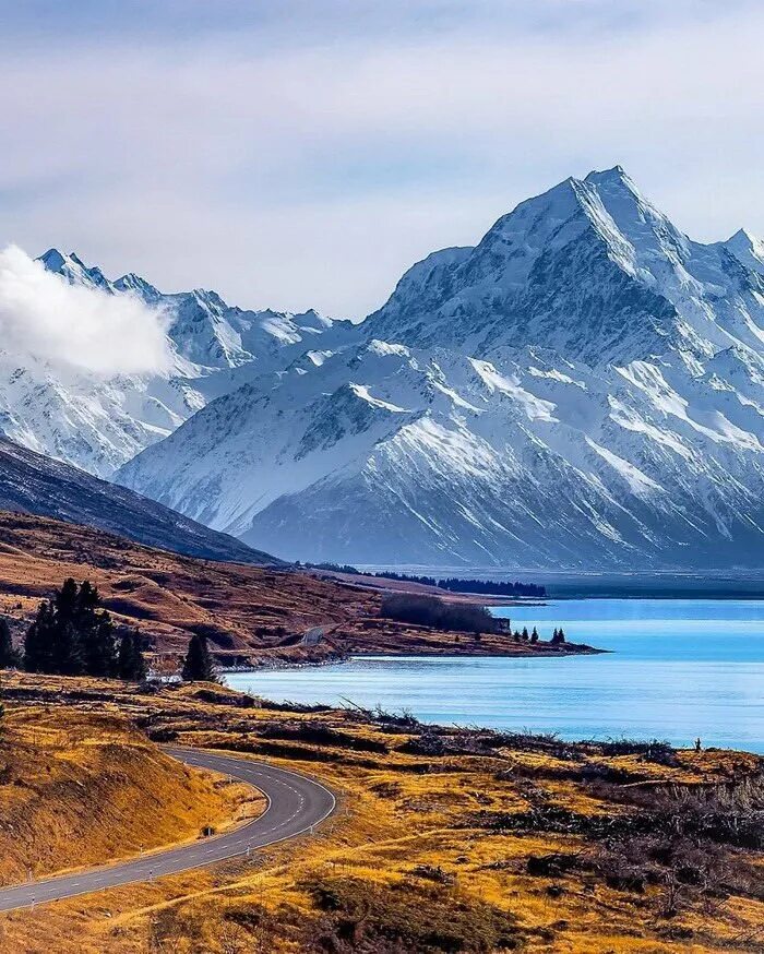 New zealand now. Квинстаун новая зеландия климат. Парк фьордленд новая зеландия. Озеро ванака новая зеландия. Заповедник фьордленд новая зеландия.