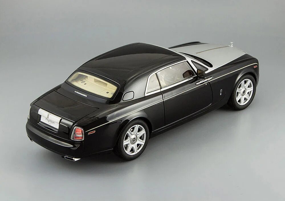 коллекционный. газ 13 чайка масштаб 1к 43. коллекционный. коллекционные ретро автомобили. T.