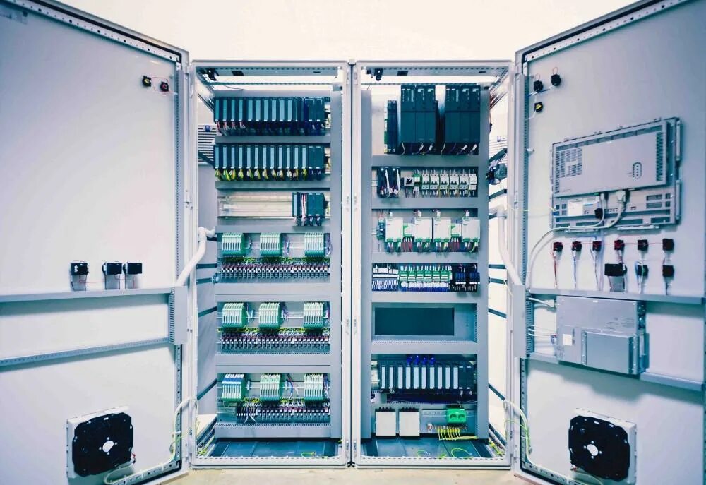 Отдел асу тп. Шкаф управления сименс. шкаф телемеханики schneider electric. шкаф рза siemens tm-8. шкафы асу тп ip54.
