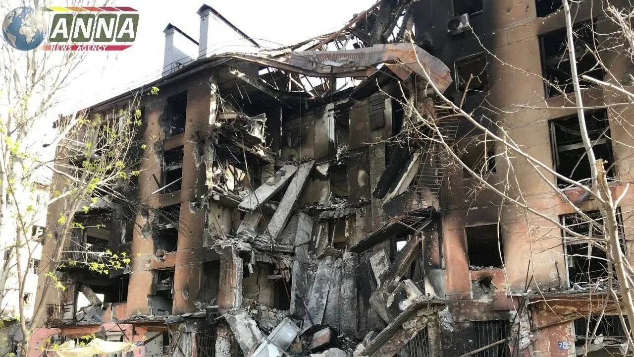 Луганск авдеевка. Луганск авдеевка. Авдеевка 2014. Луганск авдеевка. Разрушенный многоэтажный дом.