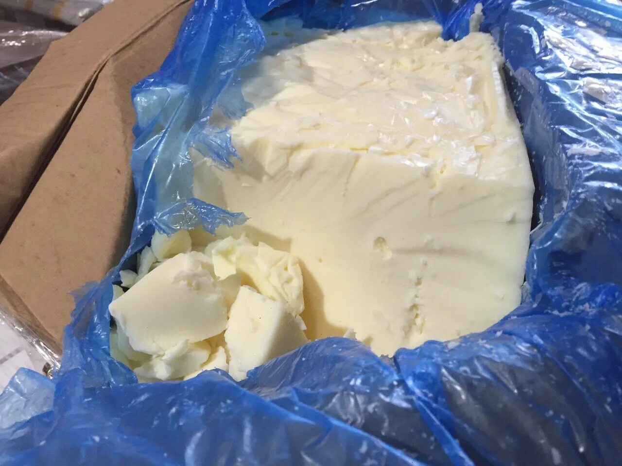 Растопленный говяжий жир. Жир говяжий топленый этикетка. Как растопить говяжий жир. Как растопить говяжий жир. Топленый жир.