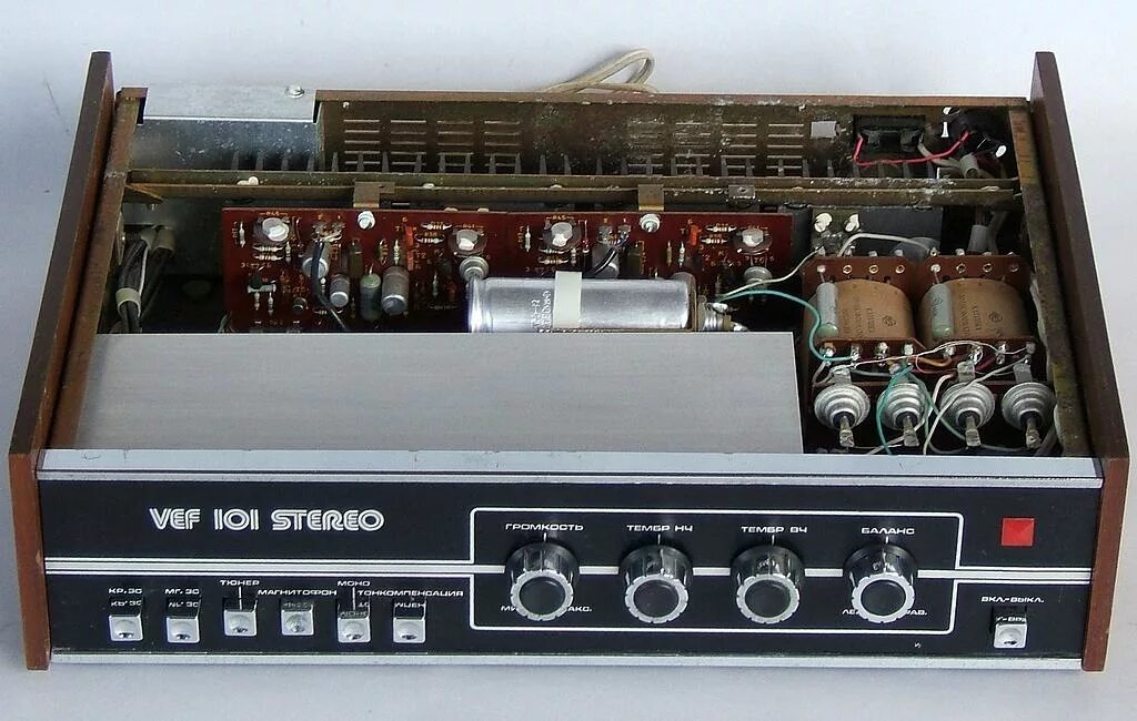 В качестве усилителя используют. VEF 101 stereo усилитель. Усилитель ВЭФ 101 стерео. Усилитель VEF-101 стерео. ВЭФ-101-стерео (УКУ-210 М).