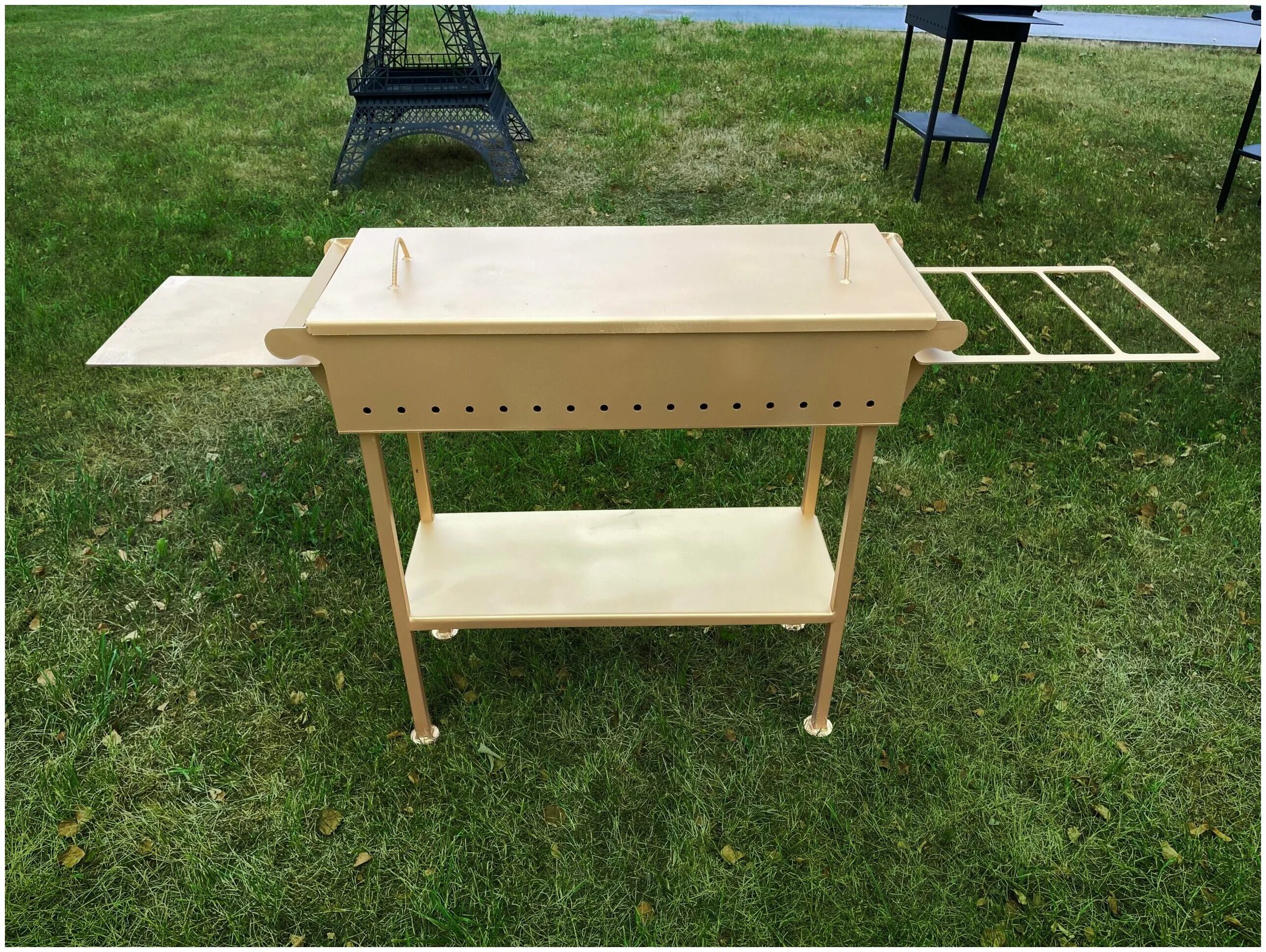 голден мангал астрахань. золотой мангал. мангал с 2 столиками, дровницей, на колесах / 1 61246 boyscout. золотой мангал нижний. золотой мангал.