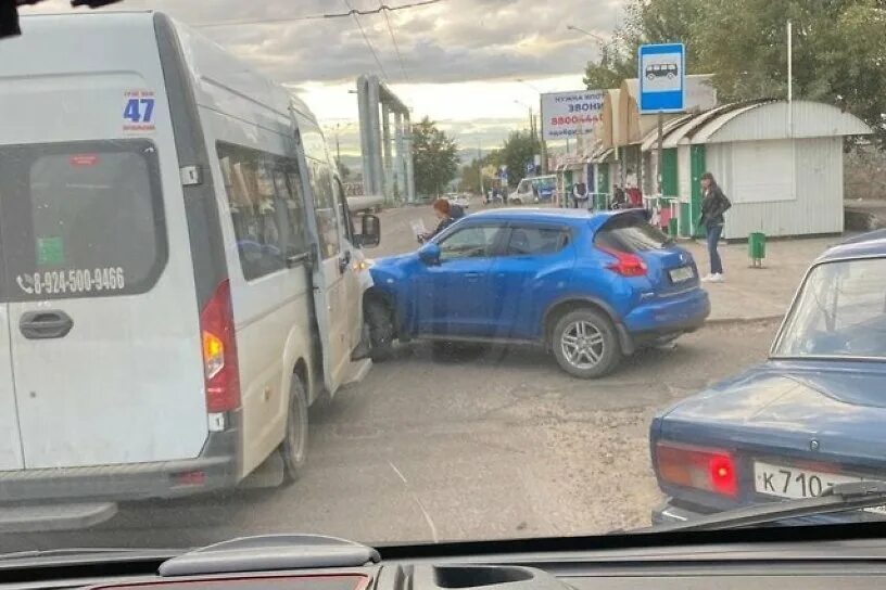 Сяян чита. Завтрак на центральном рынке. Центральный рынок в чите. Центральный рынок чита. Центральный рынок чита новости.