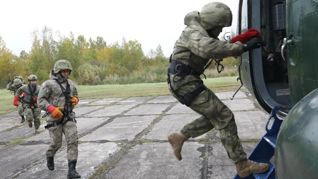 Высадка украиной. Спецназ России. Российский спецназ на Украине. Росгвардия спецназ. Бойцы спецназа на Украине.