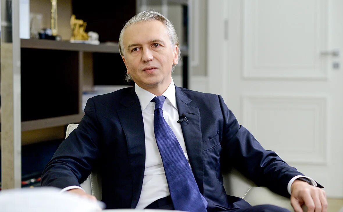 дюков александр валерьевич газпромнефть. генеральный директор нефти. яковлев вадим владиславович газпромнефть. генеральный директор нефти. михаил камышев.