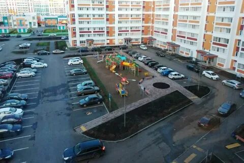 Парковка дом 2
