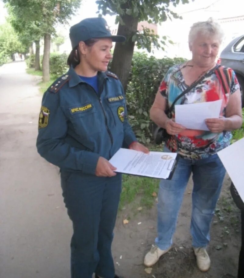 МЧС Невель. Фото Невеля Псковской области. Роспотребнадзор Невель. Невель прокуратура Псковская область сотрудники старший. Светофор невель в контакте