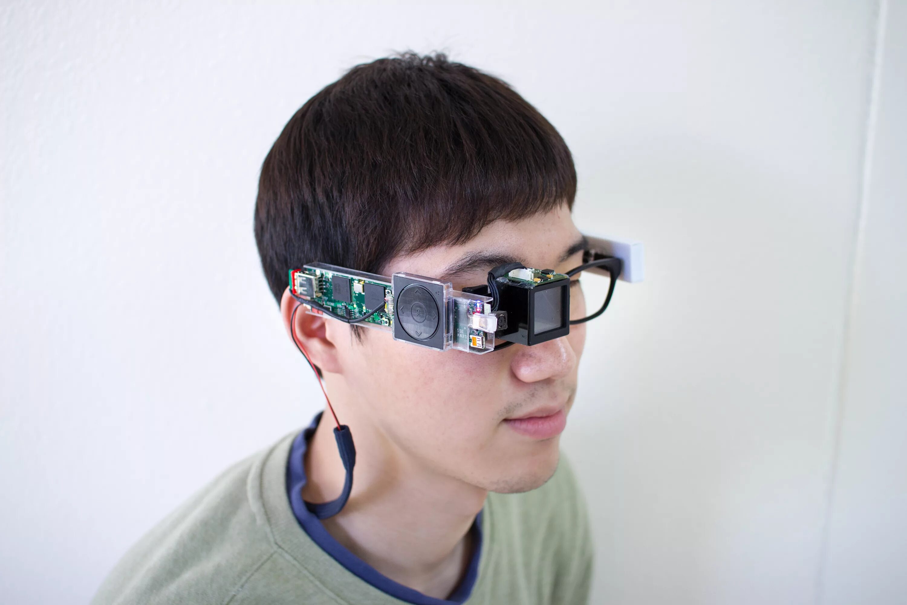 Очки дополненной реальности Google Glass. Ar очки с дополненной реальностью. Очки на корейцах. Ar очки виды. Как расширить очки