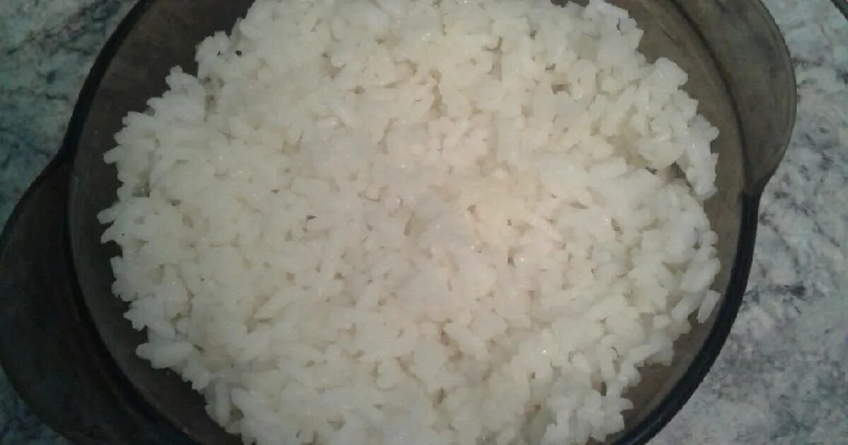 Поэтапное приготовление риса. Для варки риса. Как варить рис в кастрюле. Рис на гарнир рассыпчатый в кастрюле. Поэтапное приготовление риса.