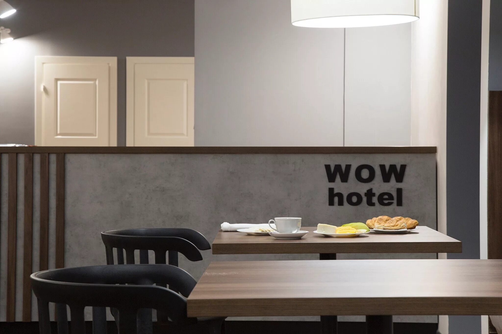 Вау эрмитаж отель. Отель санкт петербург wow. Сокрома вау на невском 11. Отель санкт петербург wow. Отель sokroma wow санкт-петербург.