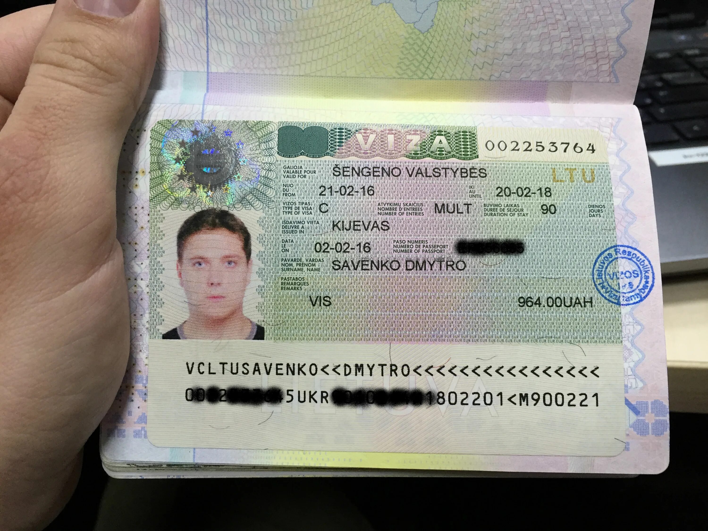 Шенген новости сегодня. Шенгенская виза. Шенгенская виза в Литву. Виза шенген Литва.