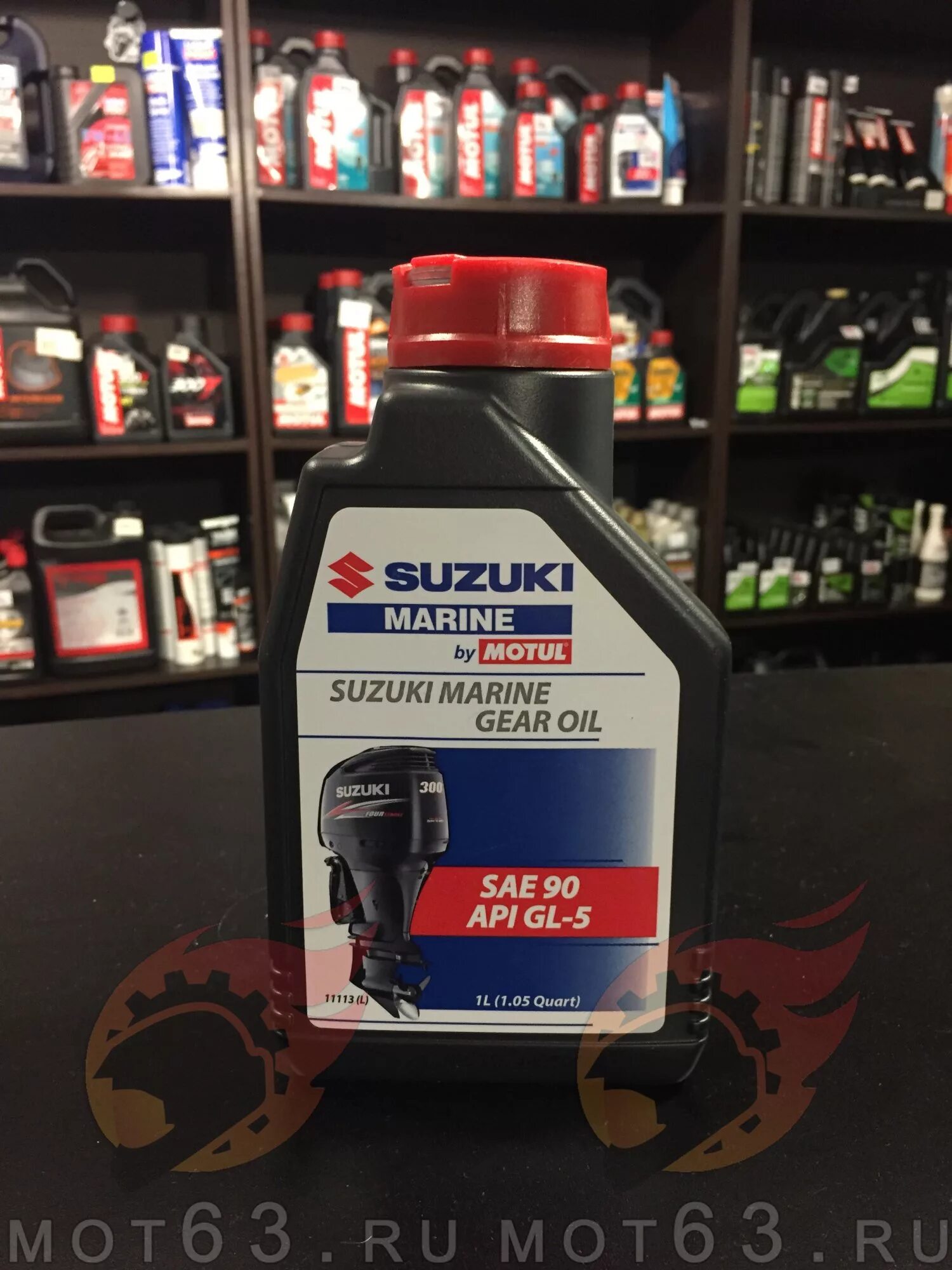 Suzuki Marine Gear Oil SAE 90. Motul Suzuki Marine Gear Oil SAE 90 1 Л. SAE 90 gl-5 для лодочных моторов. 108879 Motul. Масло в редуктор лодочного мотора тохатсу