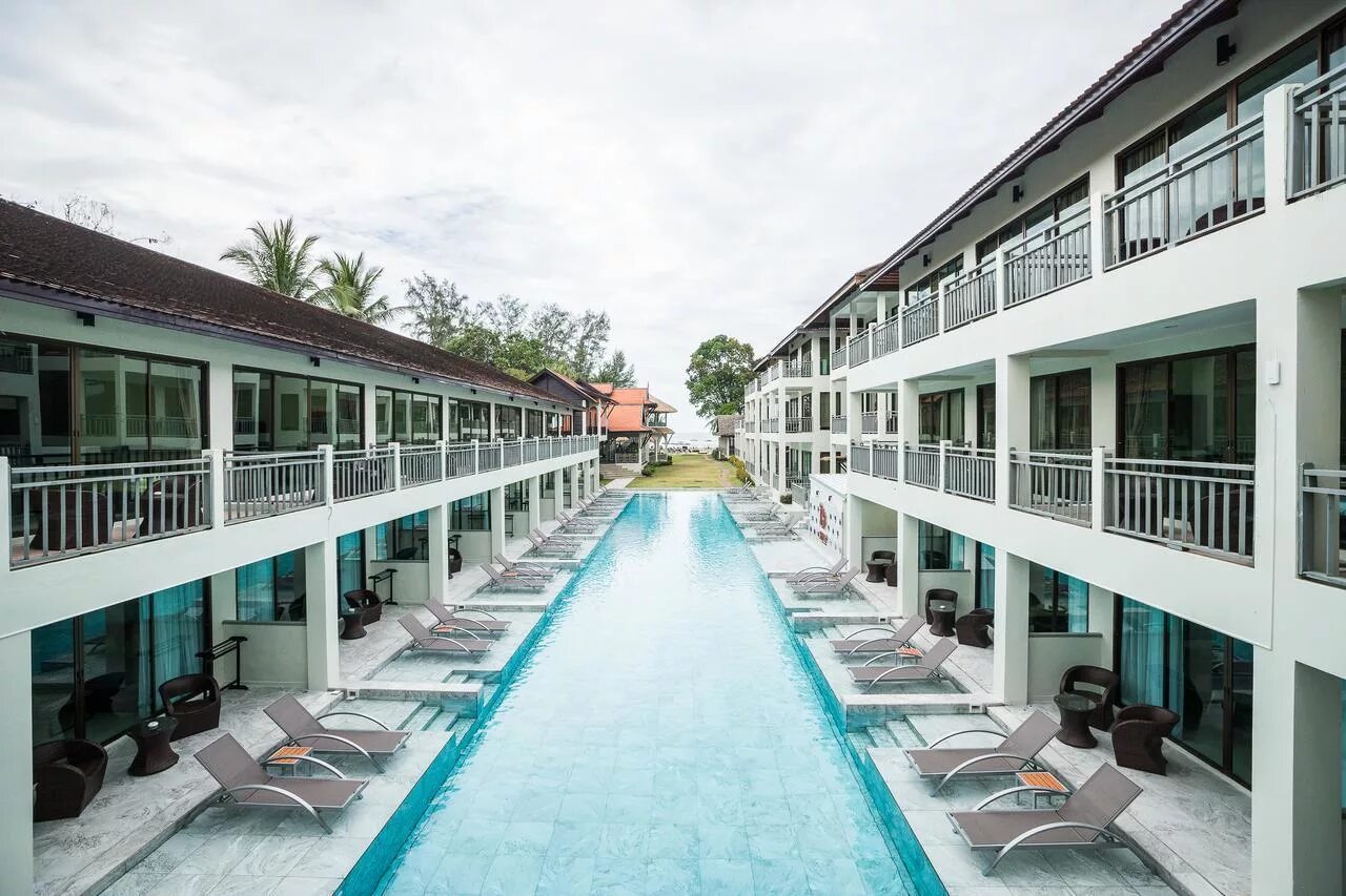 Emerald beach resort spa 4 као лак. Khaolak emerald beach resort spa фото.