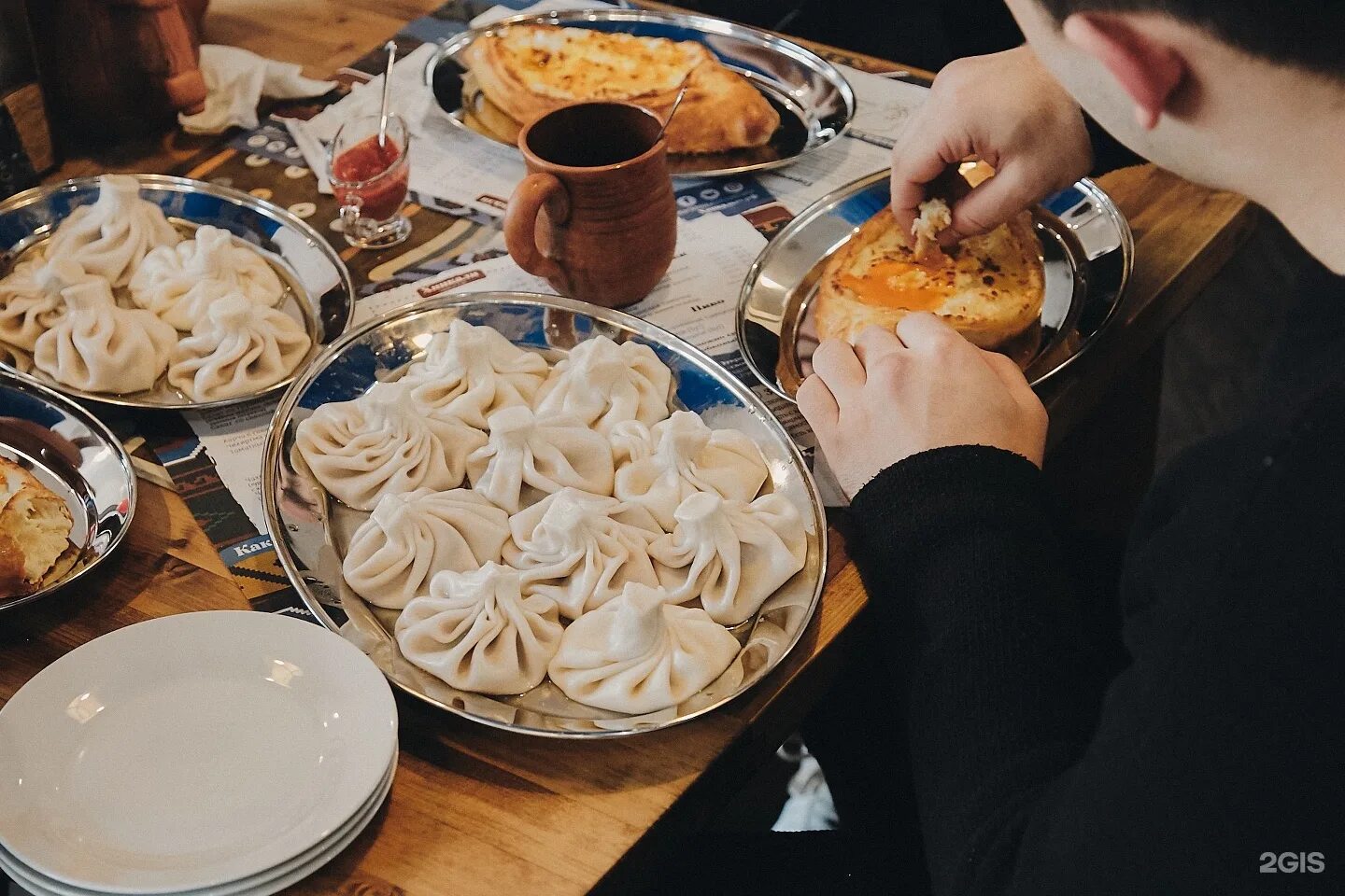 Хинкальная михайловск. Кафе старик Хинкалыч. Грузинская кухня старик Хинкалыч. Старик Хинкалыч Кострома коллаж. Старик Хинкалыч Ростов на Дону.