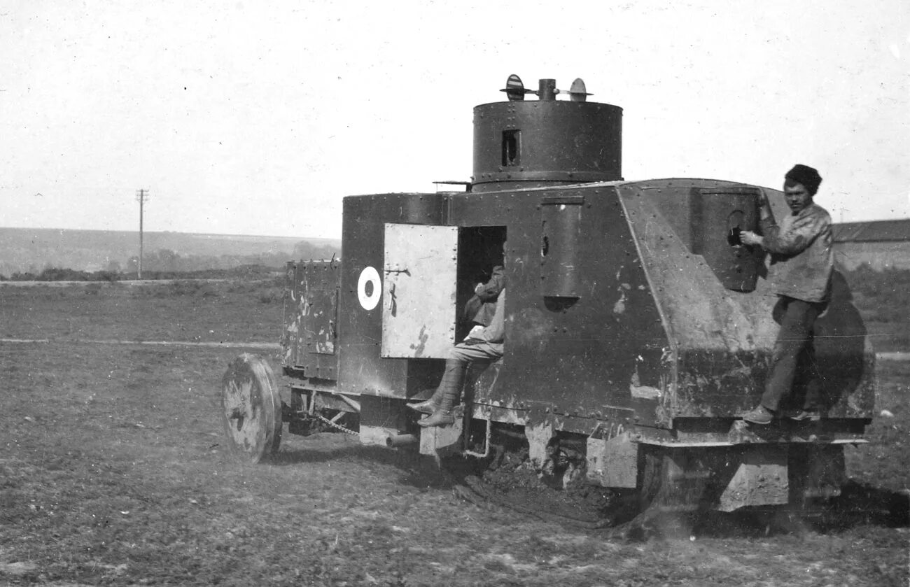 танк кристи м1921. танк т-18 мс-1. бронетрактор гулькевича. ни 1 из них. M1921 танк.