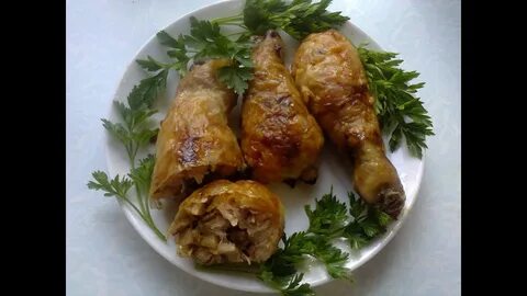 Голени фаршированные грибами в духовке