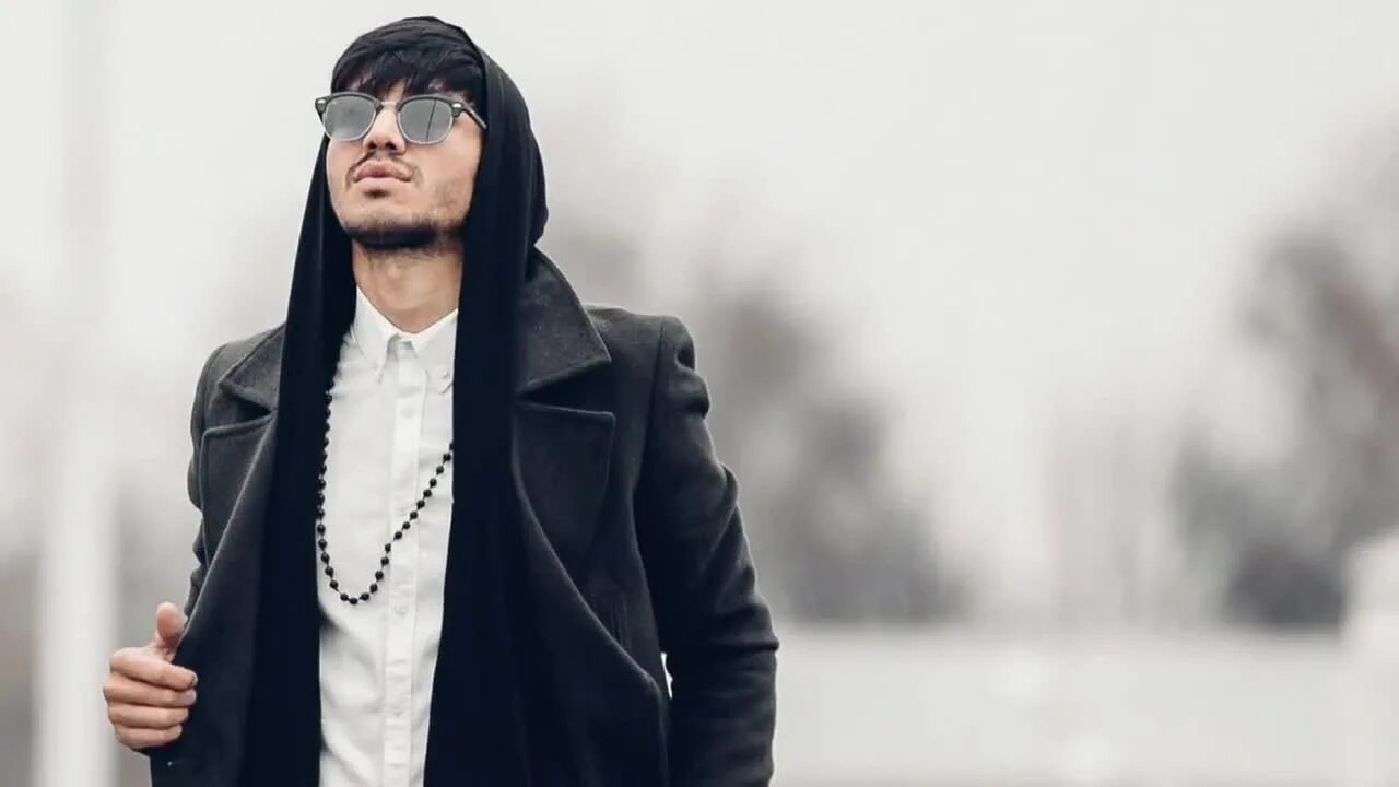 Xamdam qizil ko ylagi. Xamdam qizil ko ylagi. Xamdam qizil ko ylagi. Maktabimda xamdam. Xamdam qizil ko ylagi.