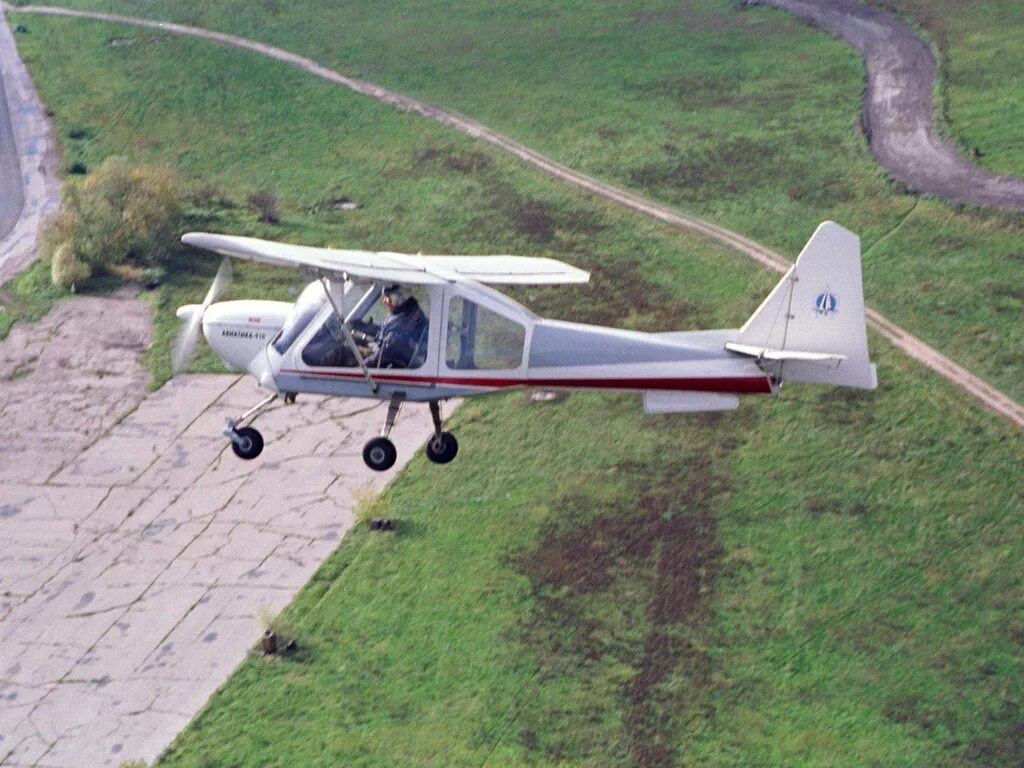 Легкий самолет 7. Самолет Авиатика-МАИ-910. Авиатика-МАИ-890 самолёт. Самолет легкий многоцелевой "Авиатика-МАИ-890". Самолёт МАИ-910 Интерфлай..