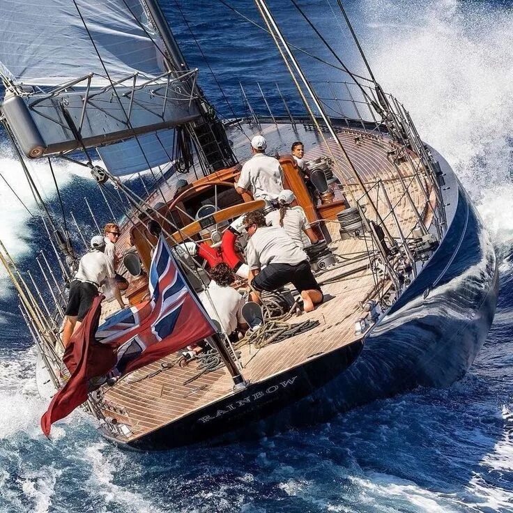 Парусные яхты кайзера. Going sailing. Do sailing или go sailing. Яхта парусник и будва. To sail a boat.