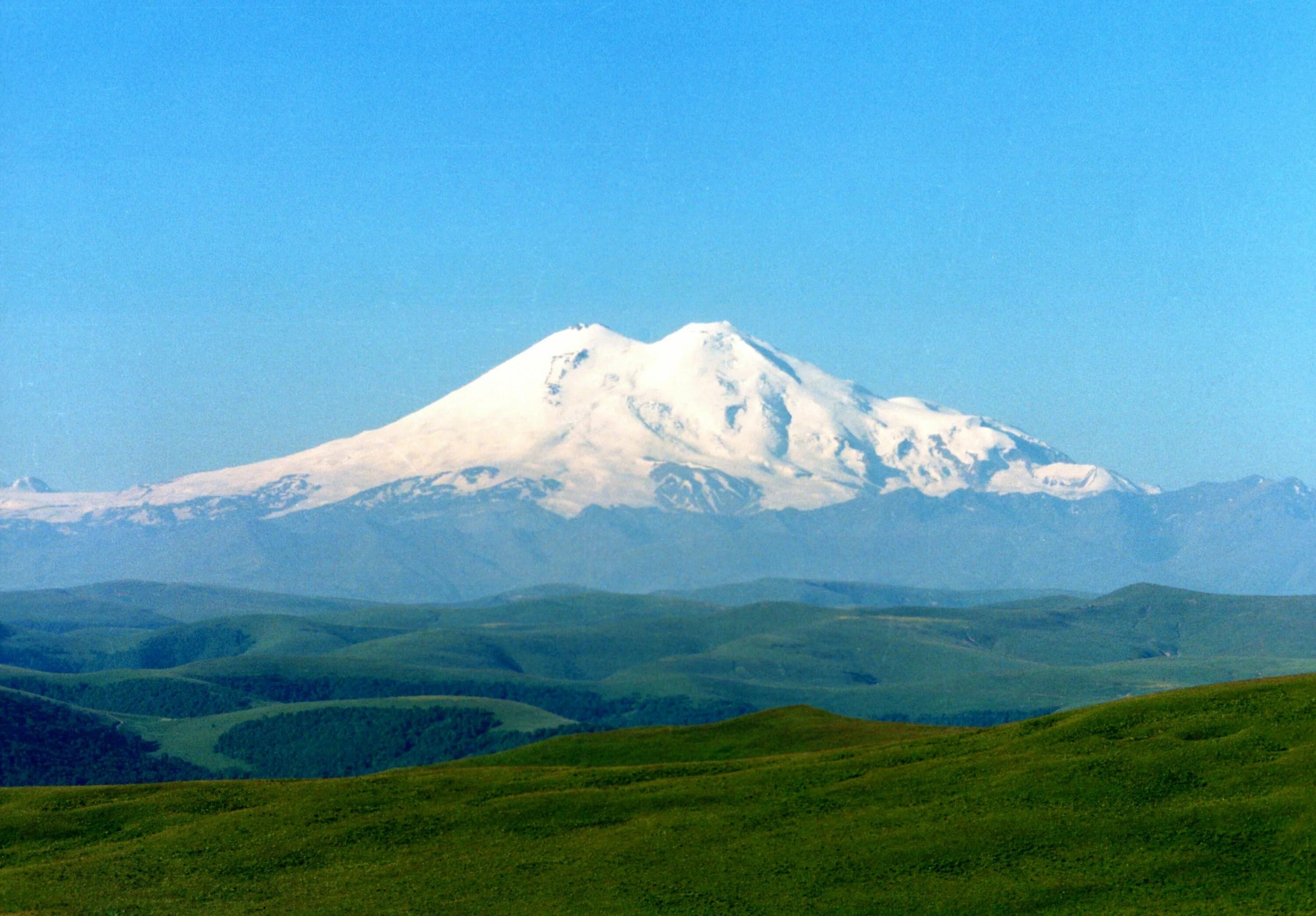 Самая высокая гора в рос