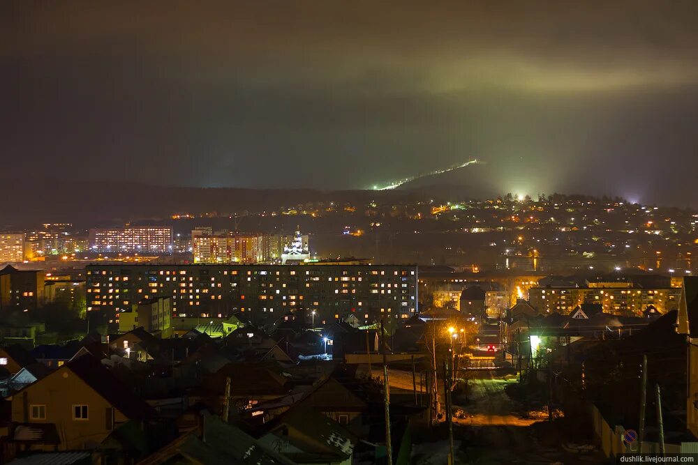 Сайт г миасс. Миасс город. Миасс вид с горы. Ночной Миасс. Миасс виды города.