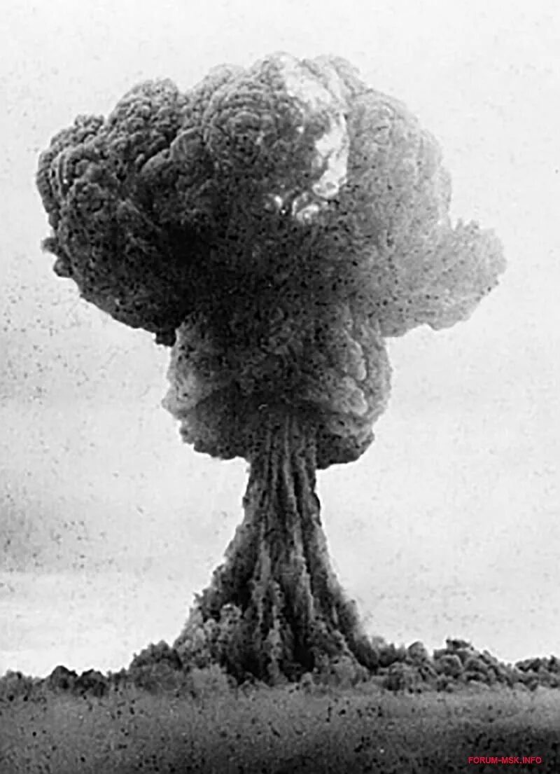 Испытания оружия. Атомная бомба РДС-1 взрыв. Взрыв РДС 1. Взрыв РДС-1 на Семипалатинском полигоне. Советской атомной бомбы РДС-1.