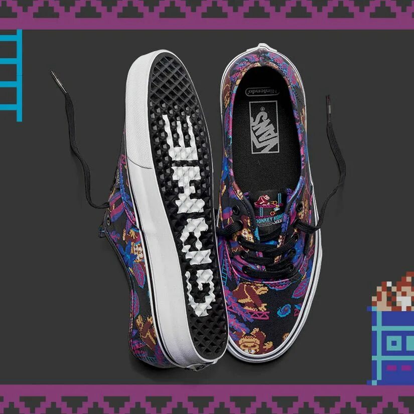 Игра коллаборация. Puma tetris кроссовки. Ванс нинтендо кроссовки. Пара кроссовок. Коллаборация двух брендов.