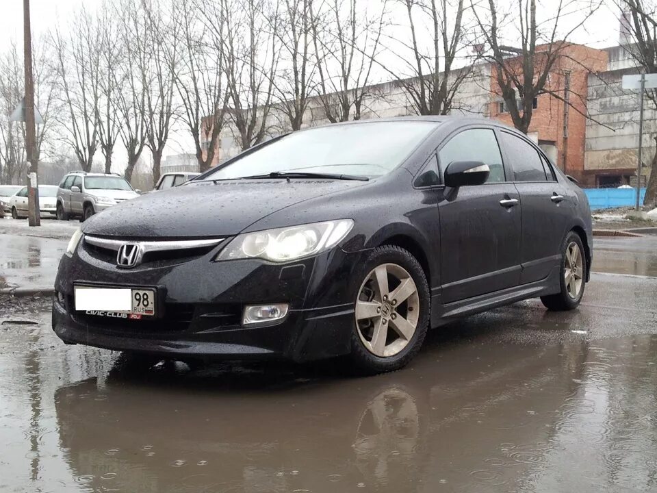 Бампер передний хонда цивик 4д 2008. Honda civic 4d mugen style. Обвес муген на хонда цивик 4д. Honda civic 4d 2008 mugen. Обвес муген на хонда цивик 4д.