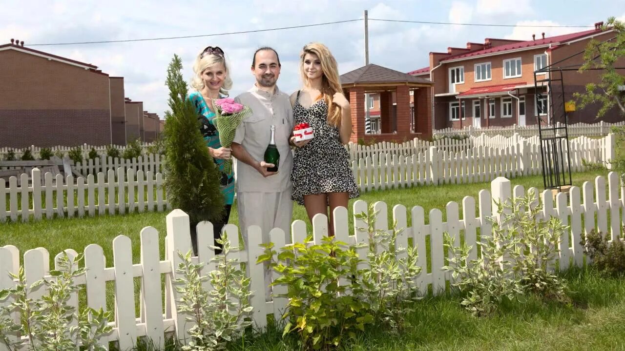 Деревне жить. Деревенские люди. Жк маленькая шотландия. Житель небольшого поселка. Сельские дети.