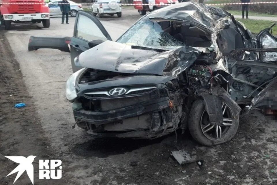 Умер единственный выживший в ДТП под Ростовом подросток // НТВ.Ru