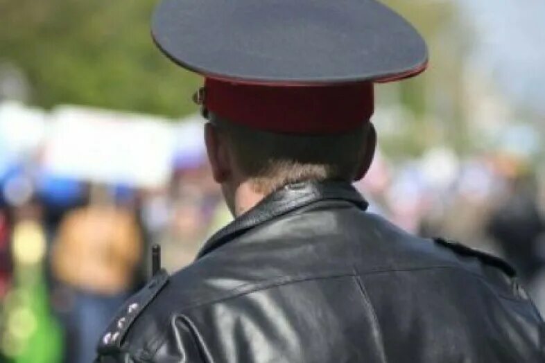 Сотрудник полиции инвалид. Полиция бездействует. бездействие правоохранительных органов. бездействие полиции картинки.