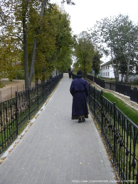 Молитва богородице дивеево. Схемы обработки заготовок на токарно-винторезном станке. Обозначение канавки для выхода шлифовального круга. Укрепление кюветов в зависимости от уклона дна. Галтель на чертеже вала.