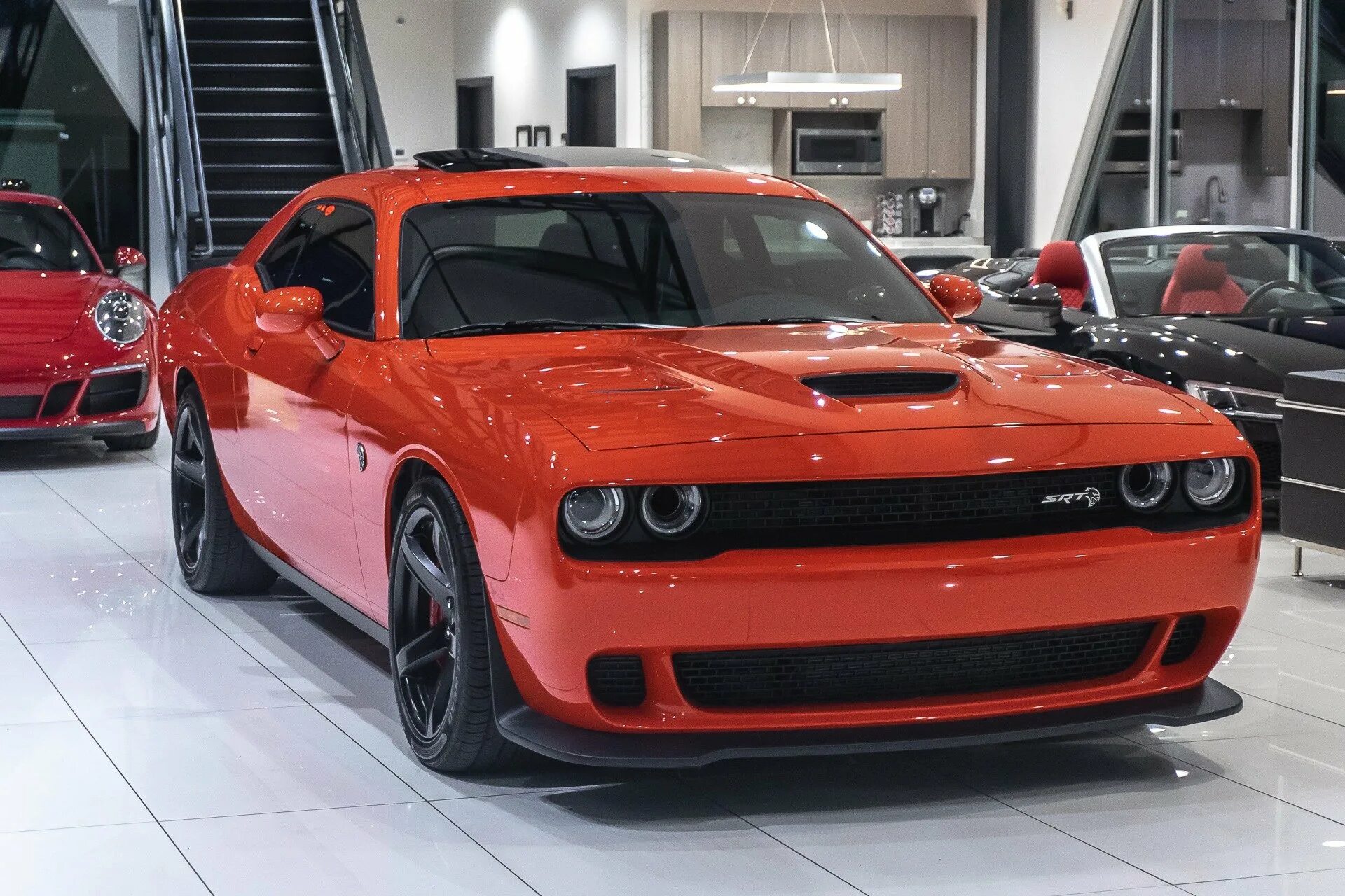 Додж челленджер 2018. Dodge Challenger srt Hellcat 2018. Dodge Challenger 2018. Dodge Challenger srt 2018. Dodge Challenger Hellcat 2018.