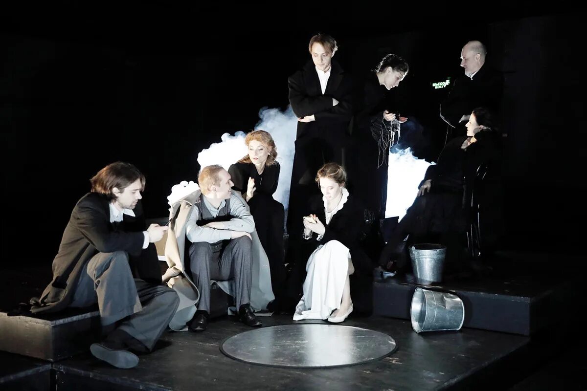 Театр блик школа 556. Театр для детей. Театральная студия усть-абаканский район. Спб театральный институт гитис. 1 театральная школа.