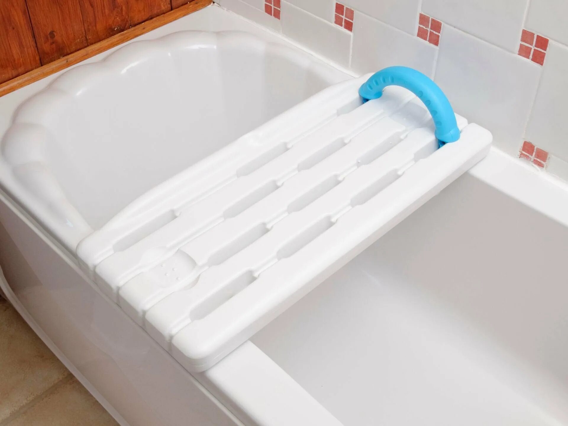 Перекладина на ванну. Keuco штанга для шторки. Штанга в ванную. Карниз bath plus kss-dbl-01 2двойной 120-220cm. Держатель для шторки в ванной.