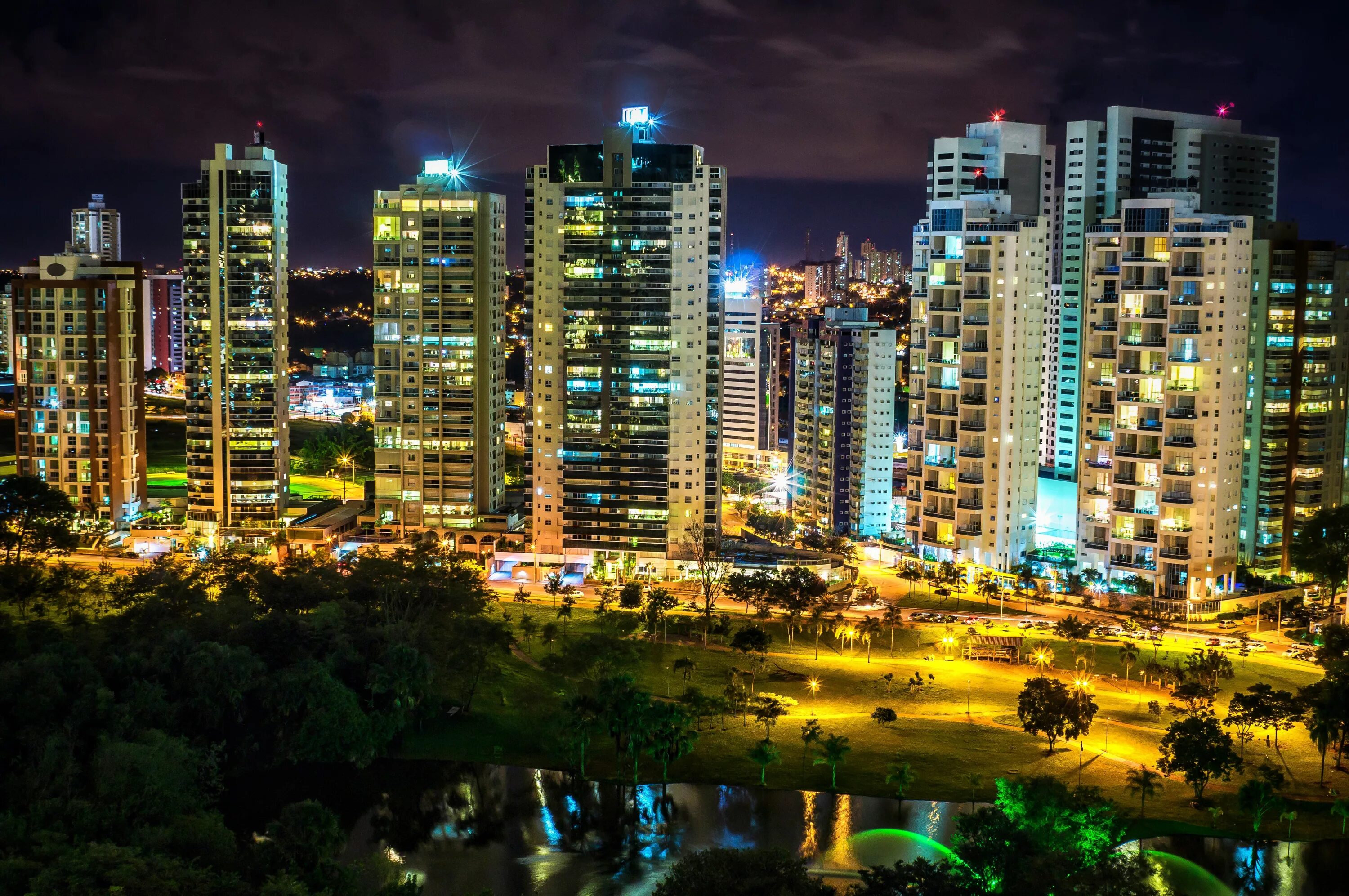 Бразилия сан. Сан-Пауло город. Сан-Паулу Бразилия. Sao Paulo Бразилия. Мегаполис Сан Паулу.