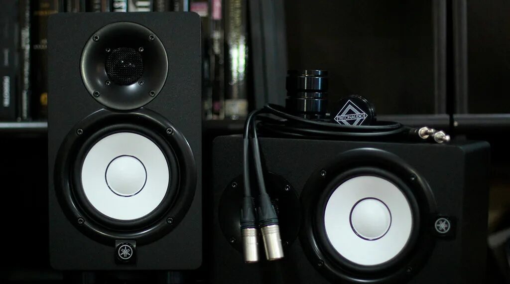 Hs5. Мониторы yamaha hs5. акустика yamaha hs5. yamaha hs5 (звуковой монитор). yamaha hs5 комплектация.