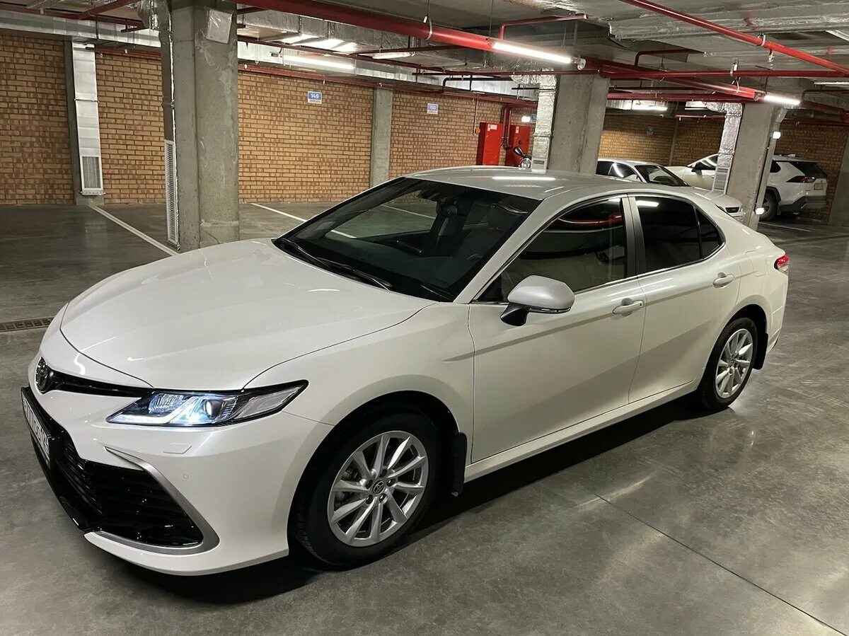 новая тойота камри 2022. новая toyota camry 2022. новая тойота камри 2023. соната 2022 камри. комплектации камри 2022.