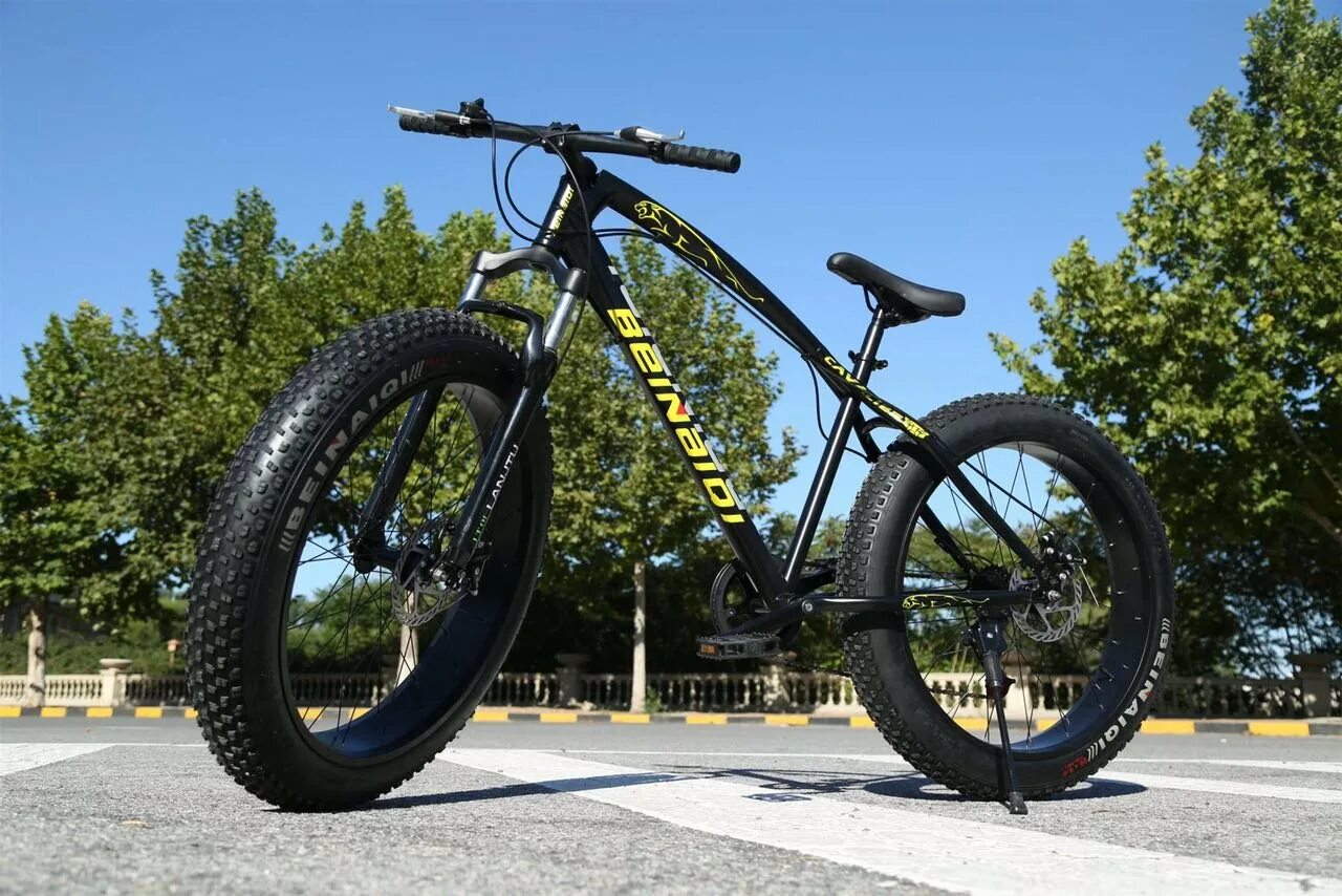 Колесо фэтбайка 26 купить. Велосипед Fatbike 26. Фэтбайк Ягуар. Велосипед Beinaiqi фэтбайк. Фэтбайк 26x4.0.