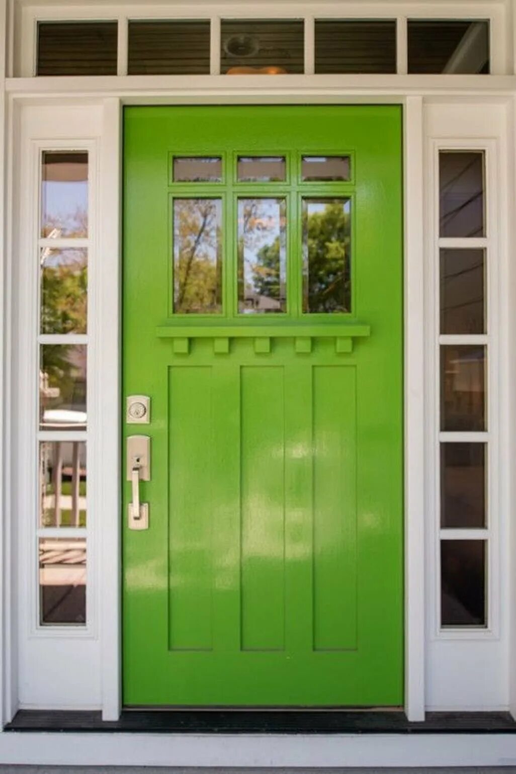 Зеленая входная дверь estet. VEKA дверь входная зеленая. Входные двери зеленого цвета. Цветные входные двери.