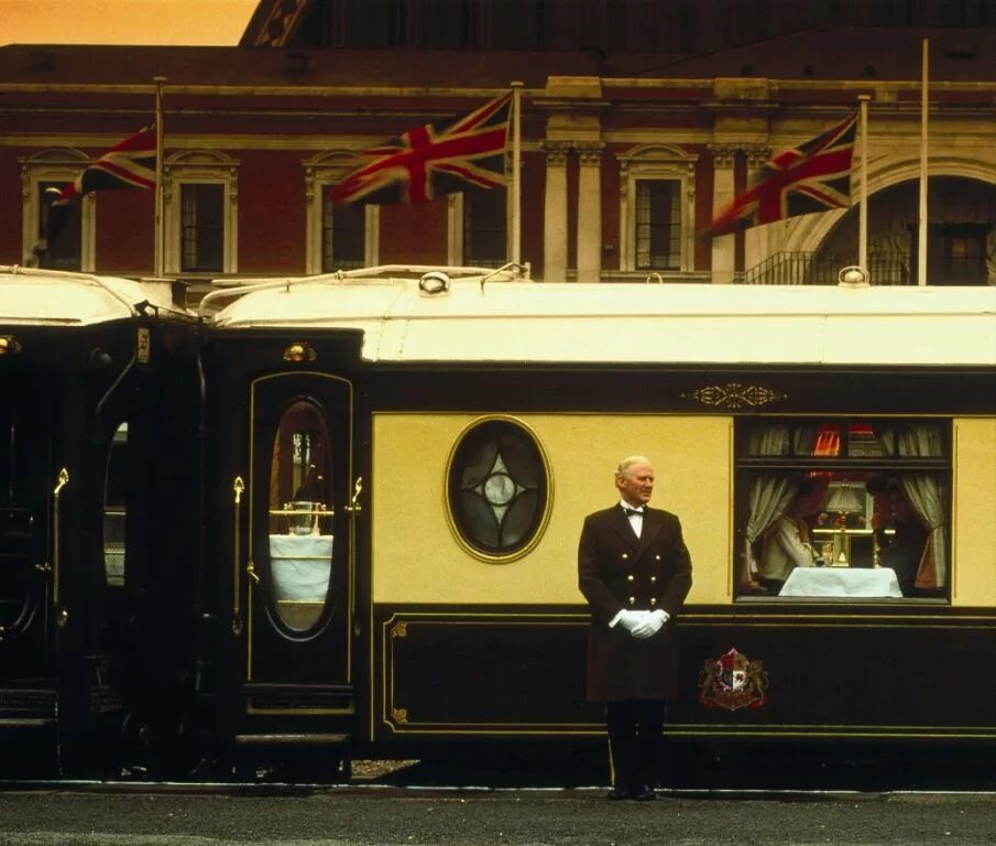 Belmond British Pullman. Orient Express поезд. Джордж Пульман спальный вагон. Джорджа Пульмана вагоны. Путешествие на поезде на английском