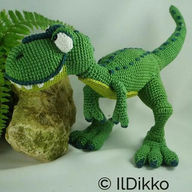 Мастер класс динозаврик крючком для начинающих. Динозаврик t rex amigurumi. динозавр тирекс вязаный крючком. t-rex амигуруми. динозавр бенито крючком.