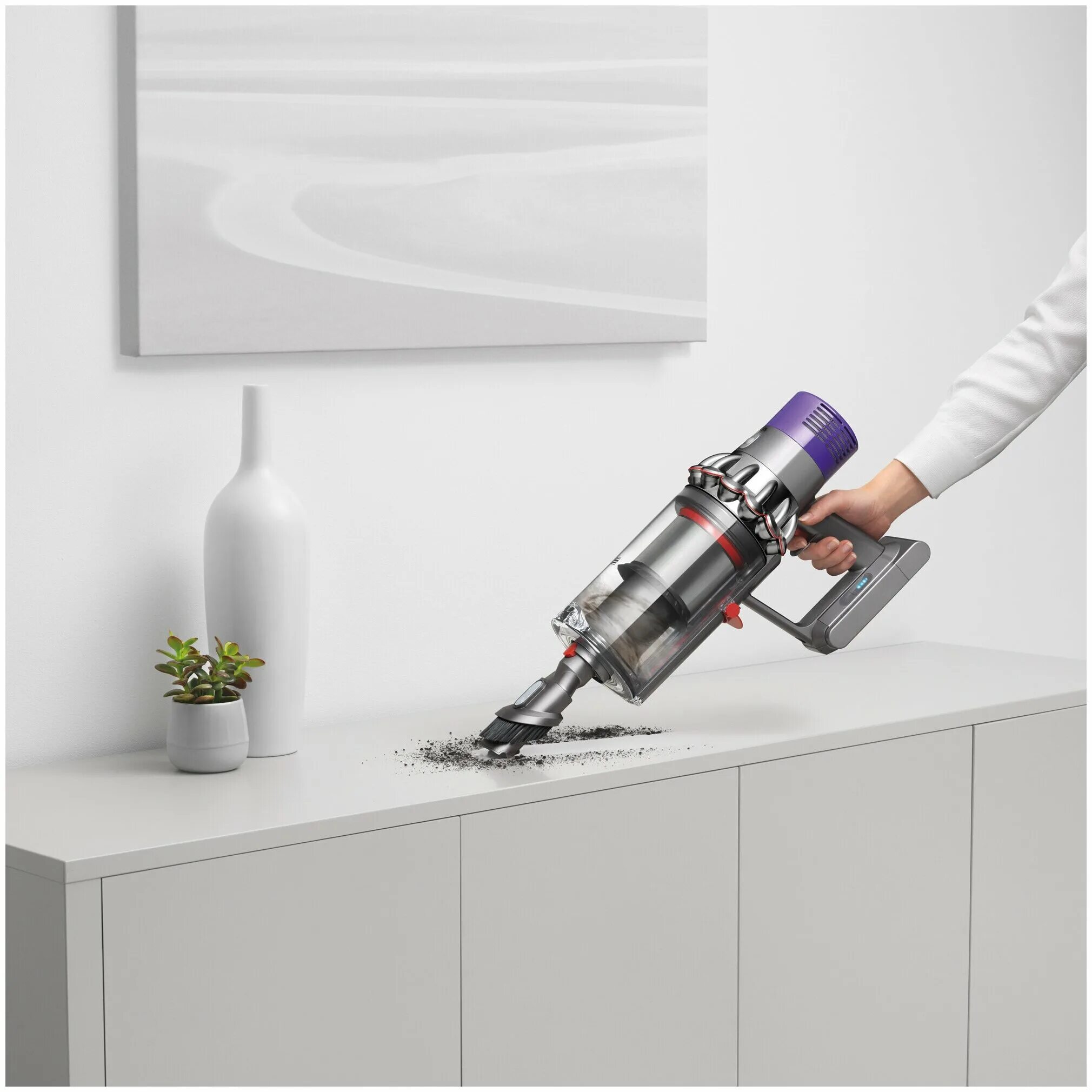 Заказать дайсон. Dyson Cyclone v10 absolute. Пылесос вертикальный Dyson Cyclone v10 absolute. Беспроводной пылесос Dyson Cyclone v10 absolute. Пылесос Dyson Cyclone v10 animal.