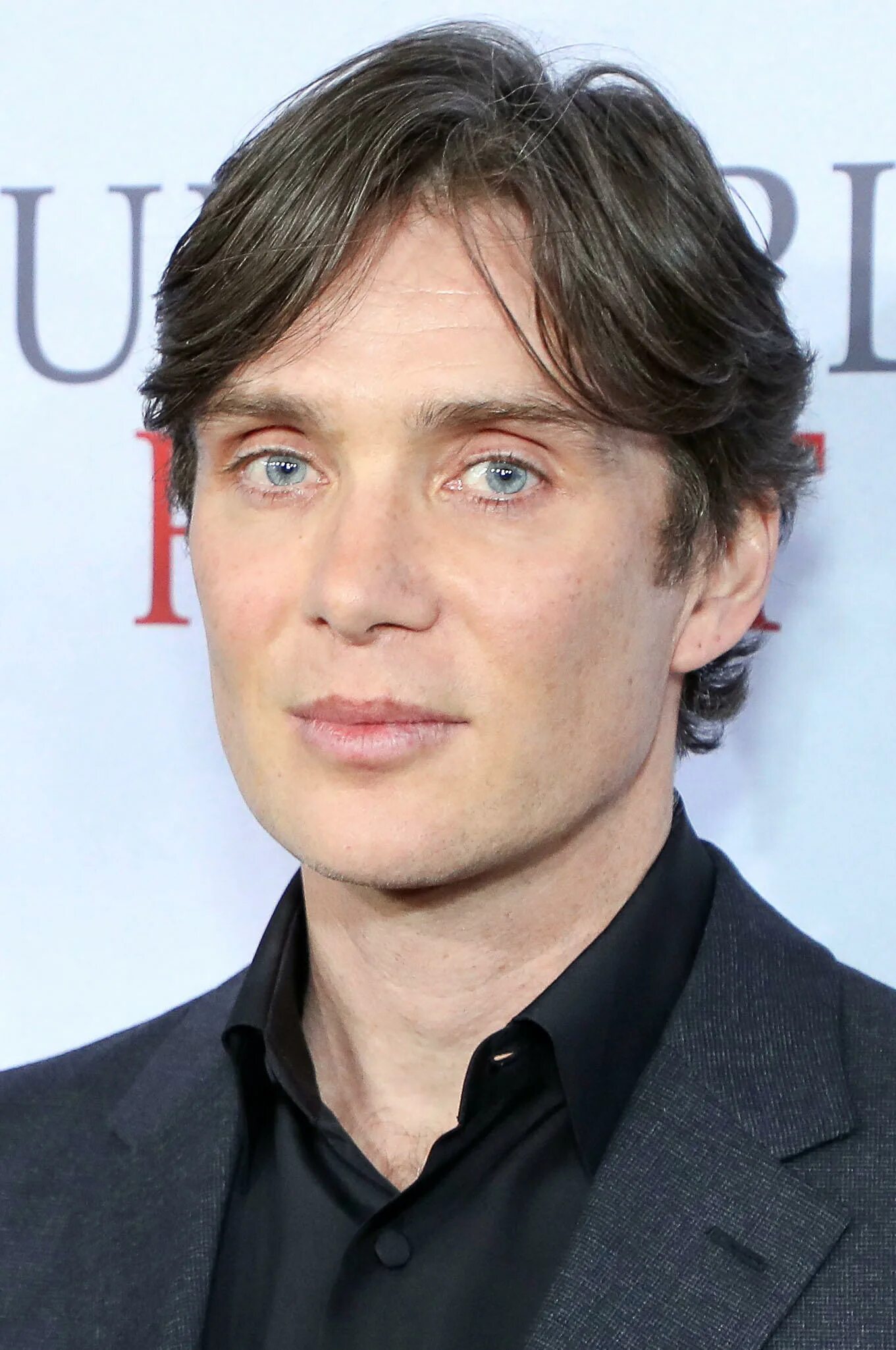 Киллиан мерфи 2020. Киллиан мерфи 2022. Киллиан мёрфи cillian murphy. Киллиан мерфи возраст. Cillian murphy в молодости.