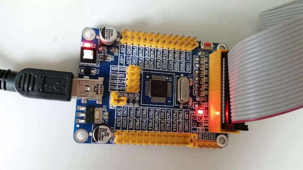 Blink stm32. Arduino stm32f103c8t6 st link. stm32f103c8t6 5v. stm32f103 led blink. stm32 with led nucleo board.
