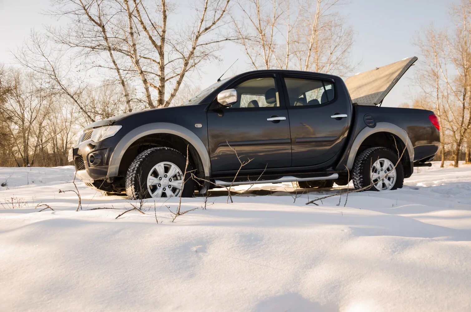 Пикап l200 б у. Mitsubishi l200 4g. Мицубиси l200 2013. Mitsubishi l200 2.5. Митсубиси л200 2013 года.