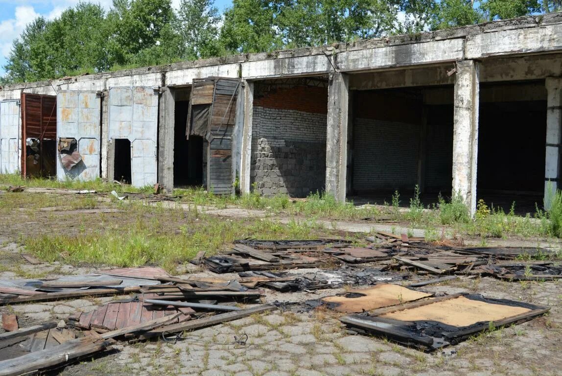 Части белогорска амурской области. Никольский военный городок Белогорск. Воинская часть 02901 Белогорск Амурская область. Амурская область Никольский военный городок. ВЧ Белогорск Амурская область.