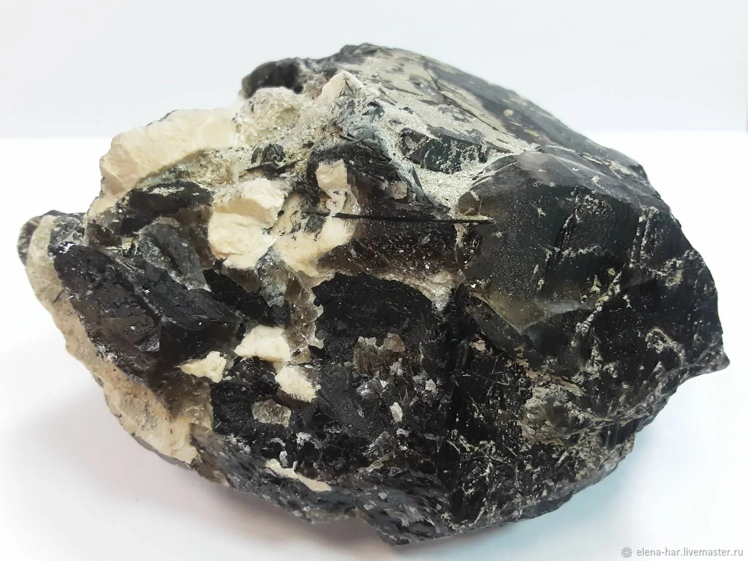 Морион (чёрный кварц), сросток кристаллов 21,4х14,9х14,6 см